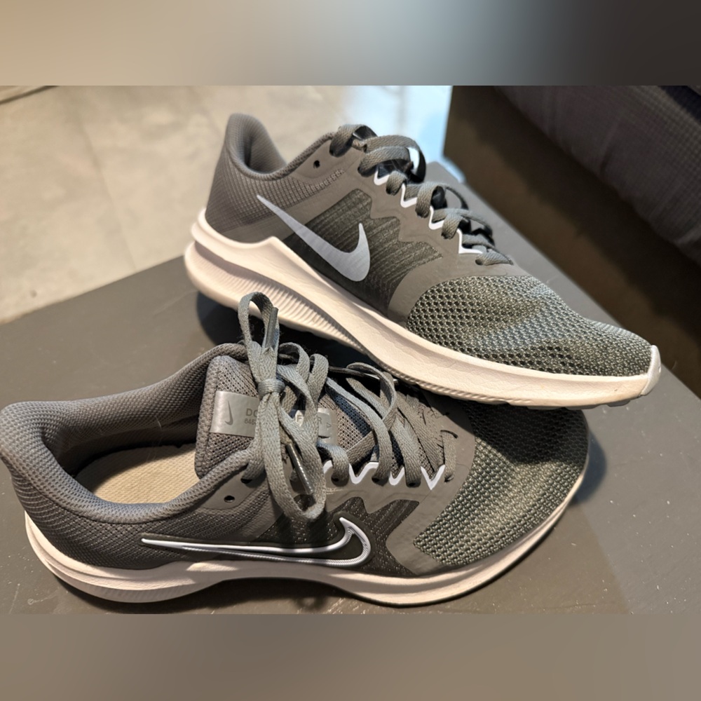 Nike Downshifter Gray Sneakers